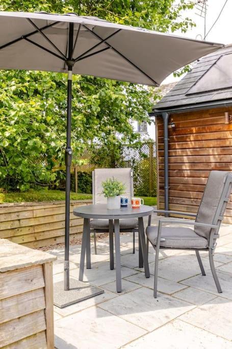 Ferienwohnung Cosy Cotswolds Retreat Near Bath & Castle Combe Chippenham  Exterior foto