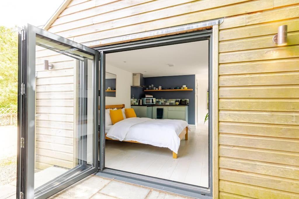 Ferienwohnung Cosy Cotswolds Retreat Near Bath & Castle Combe Chippenham  Exterior foto